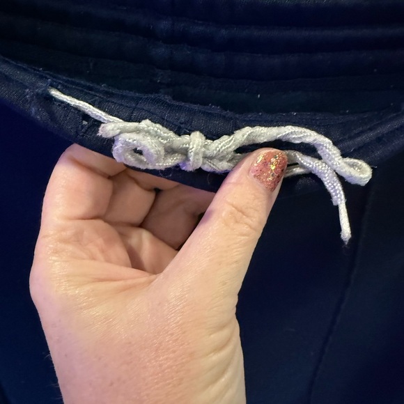 VINTAGE Adidas Navy Blue Track Pants with White Stripes men’s medium - Picture 5 of 6